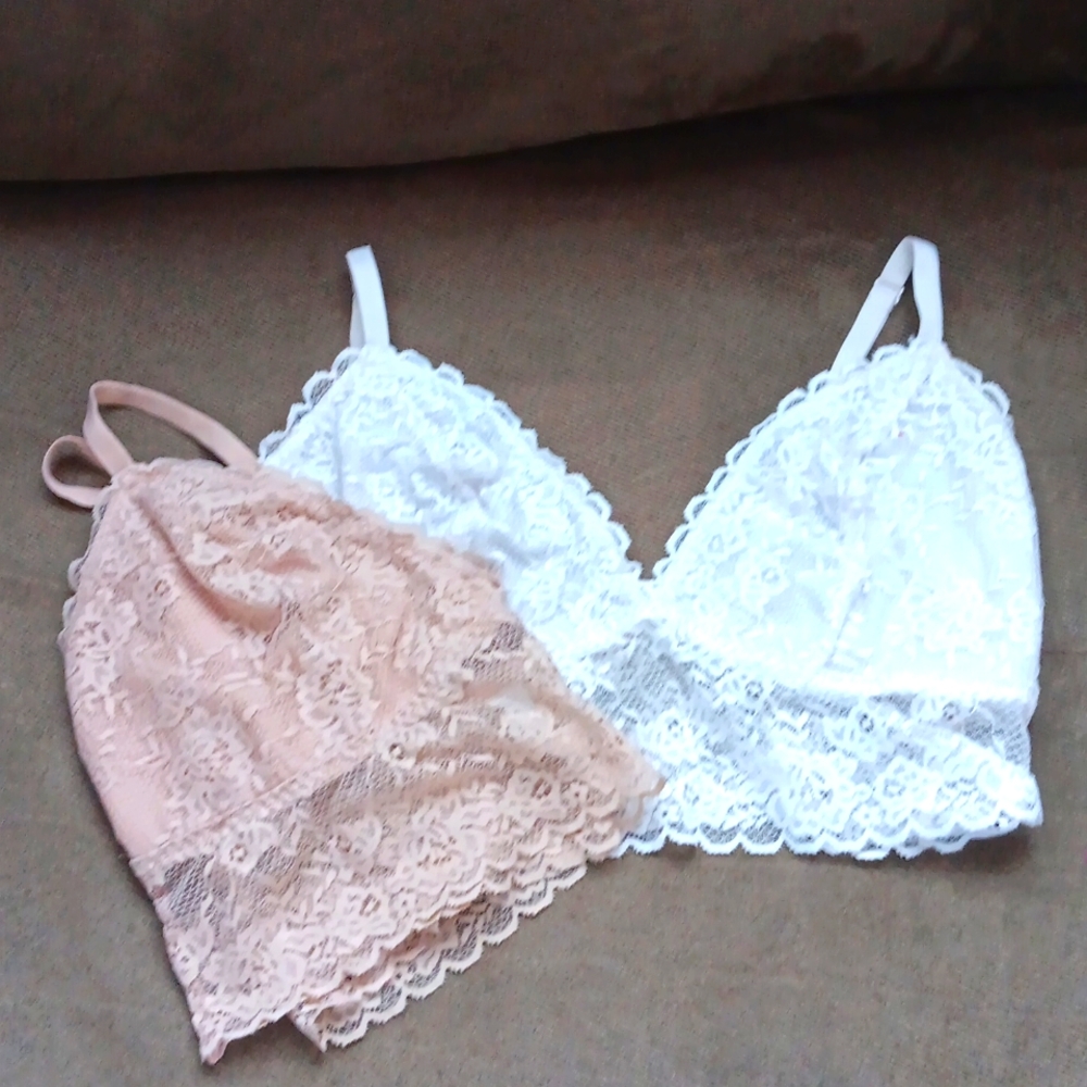2 Maidenform Bralettes.NNT Large
